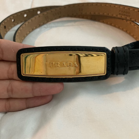 FANCY BLACK LEATHER PRADA BELT - Picture 7 of 9